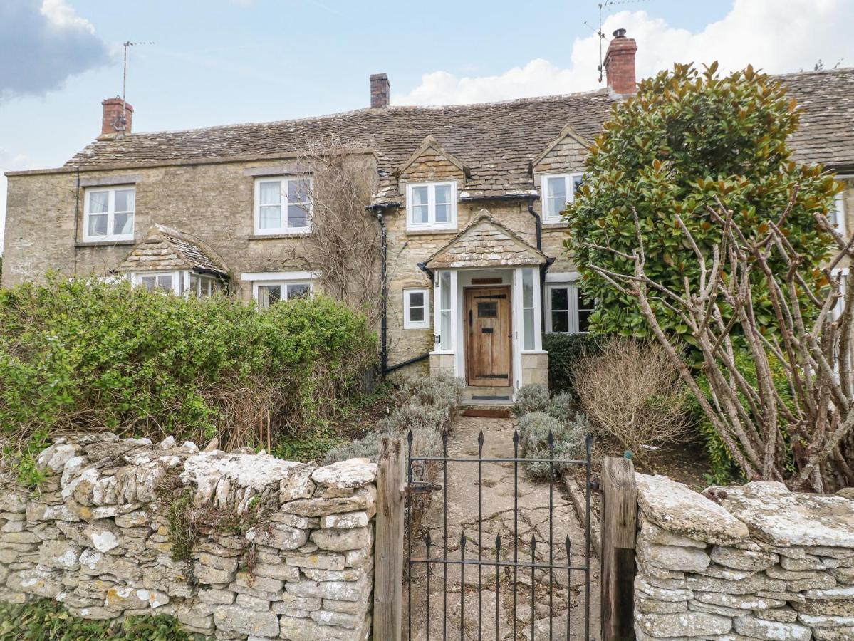 Brooklands Villa Chedworth Ngoại thất bức ảnh
